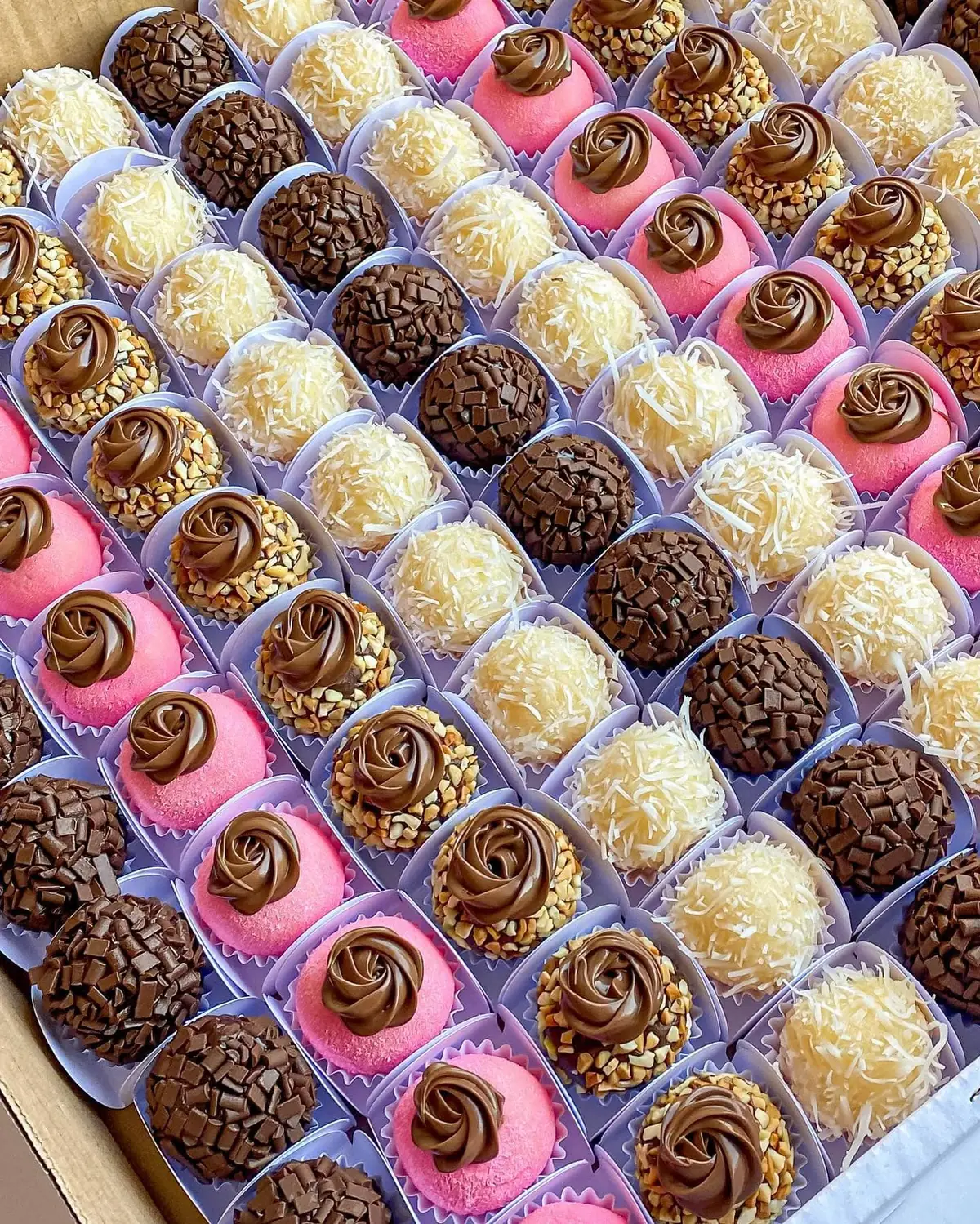 Trabalho artesanal da Quero Brigadeiro
