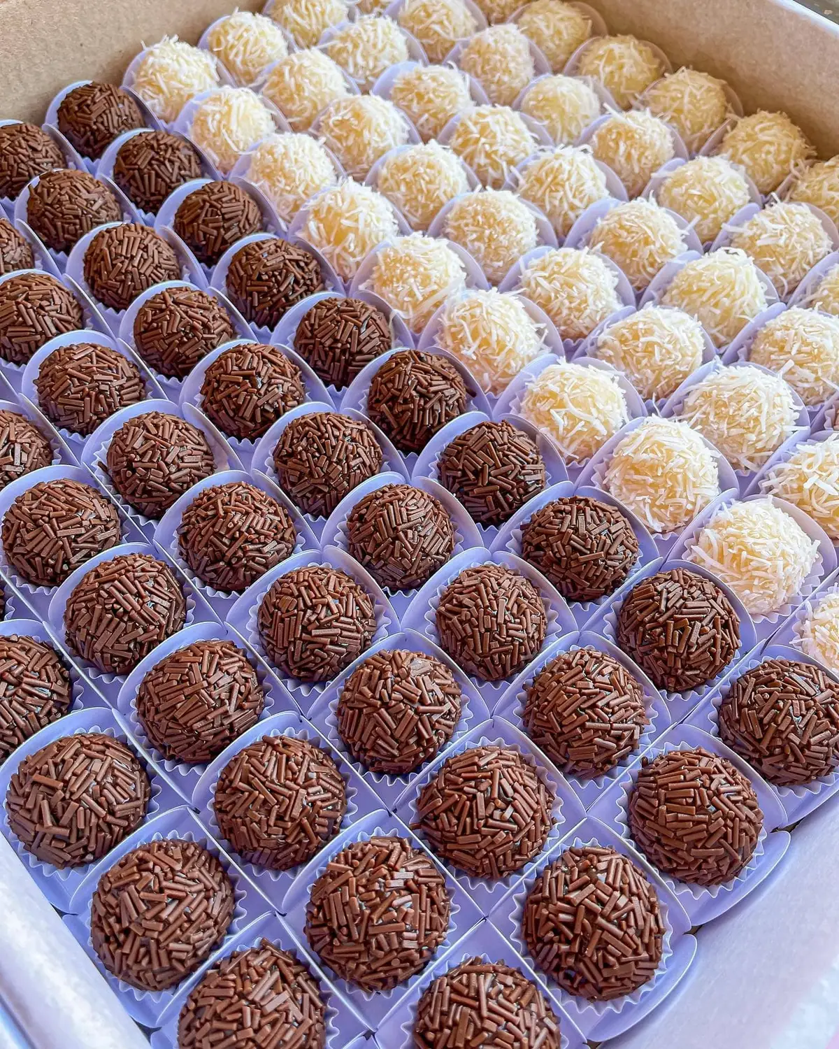 Trabalho artesanal da Quero Brigadeiro
